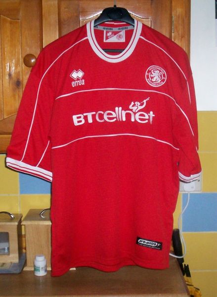 maglia di middlesbrough 2001-2002 personalizza prima divisa