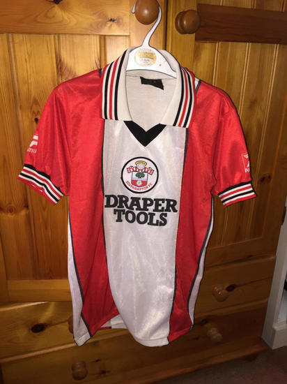 maglia di southampton 1984-1985 a poco prezzo prima divisa