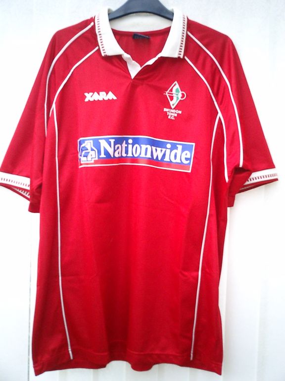 maglia di swindon town 2000-2001 a poco prezzo prima divisa