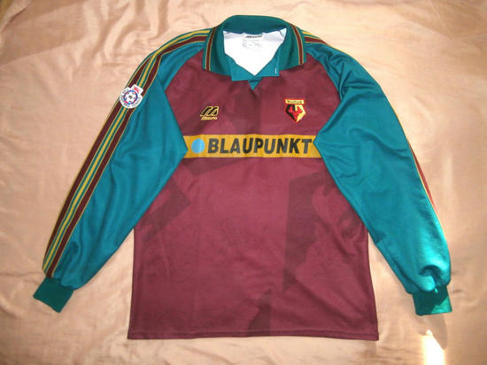 maglia di watford 1995-1996 a poco prezzo seconda divisa